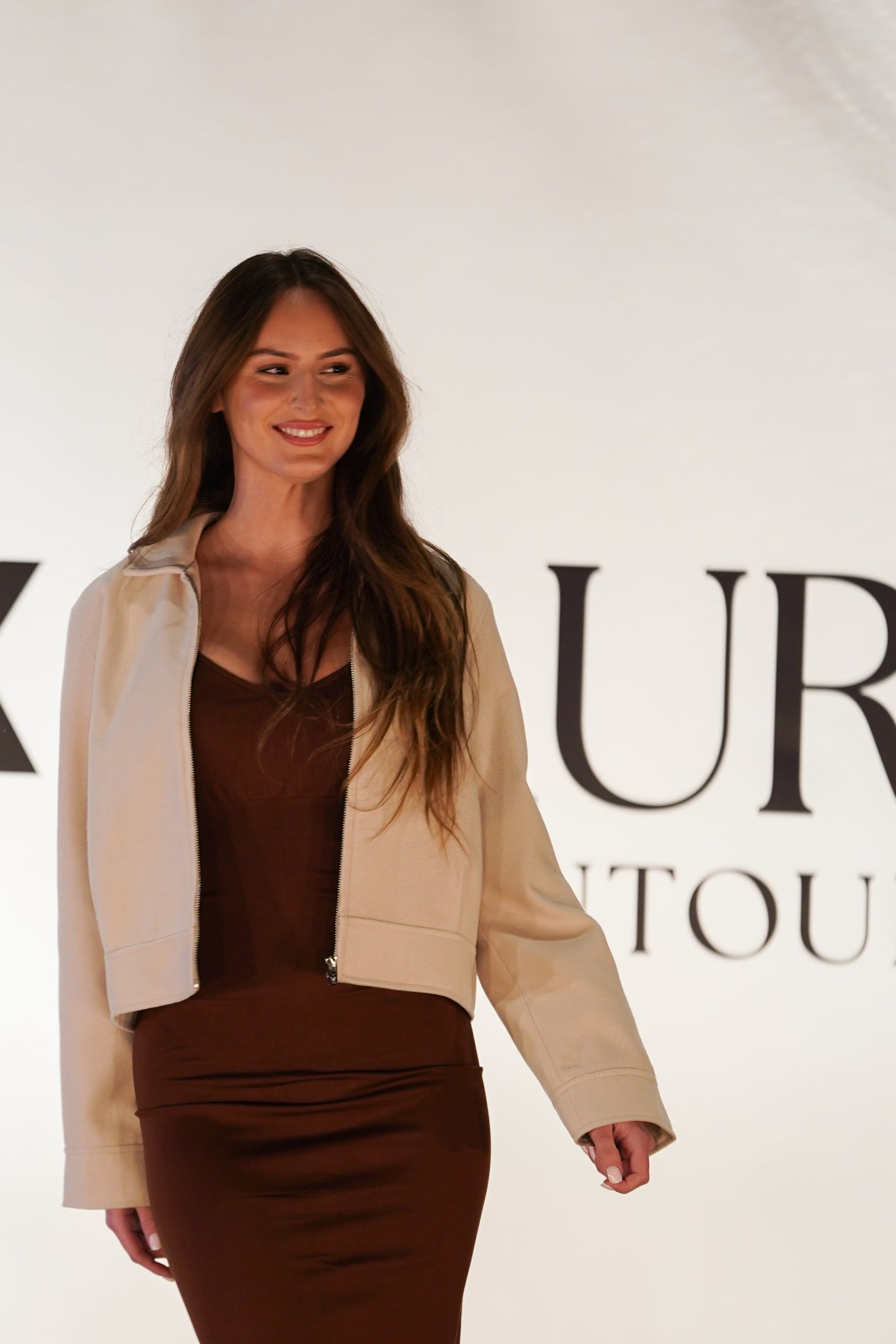 Eventticket RUNWAY & ROSÉ Tezza X Laury